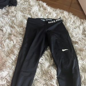Nike pro leggings